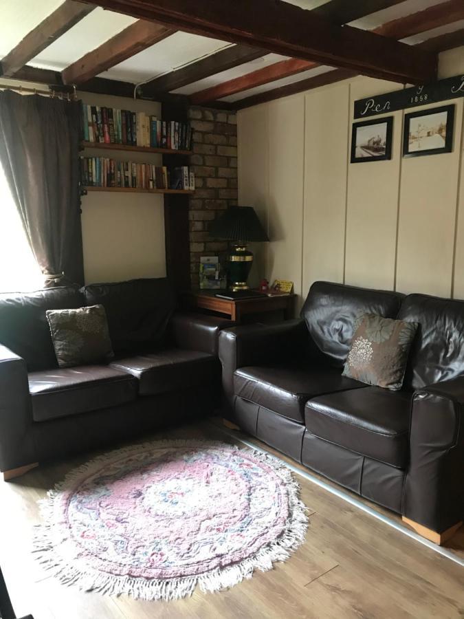 Penybryn Cottages Aberdare Bagian luar foto