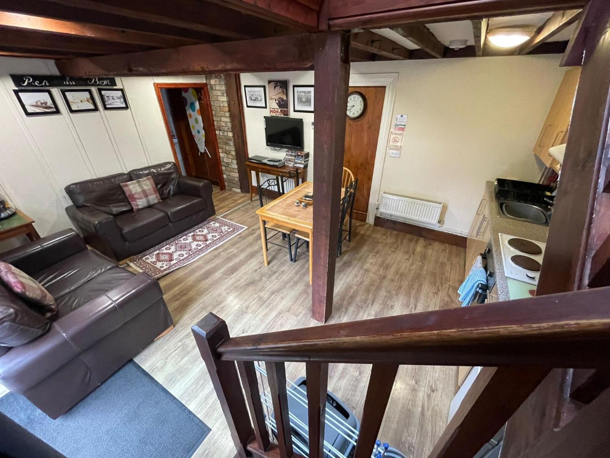 Penybryn Cottages Aberdare Bagian luar foto